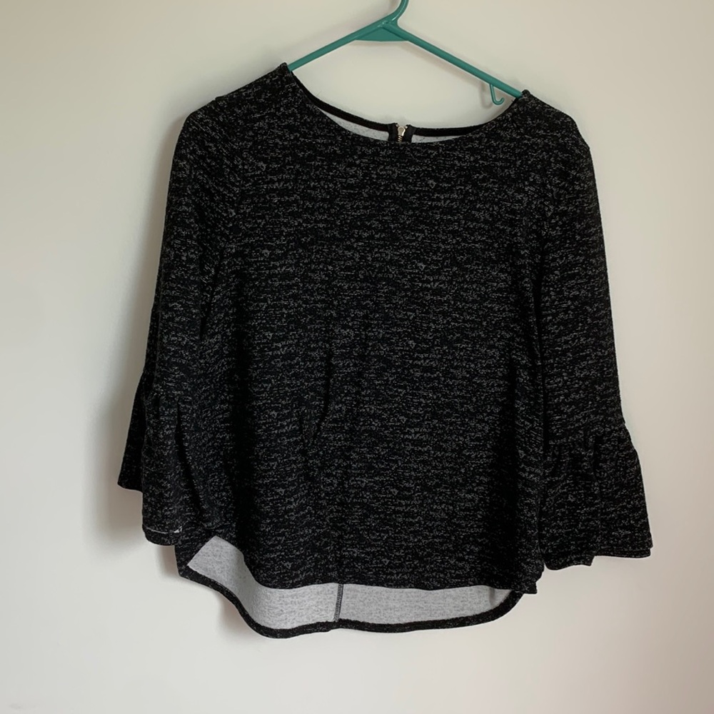 Black blouse with flares sleeves
